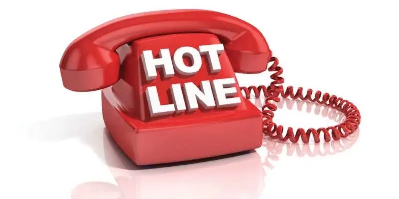 Gọi ngay tới hotline khi bạn gặp vấn đề về nạp - rút vốn thưởng